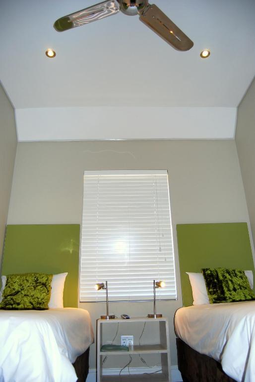 Ashanti Lodge Green Point كيب تاون الغرفة الصورة