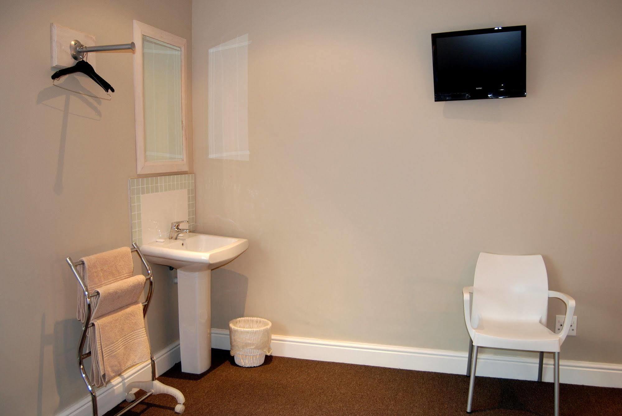Ashanti Lodge Green Point كيب تاون المظهر الخارجي الصورة